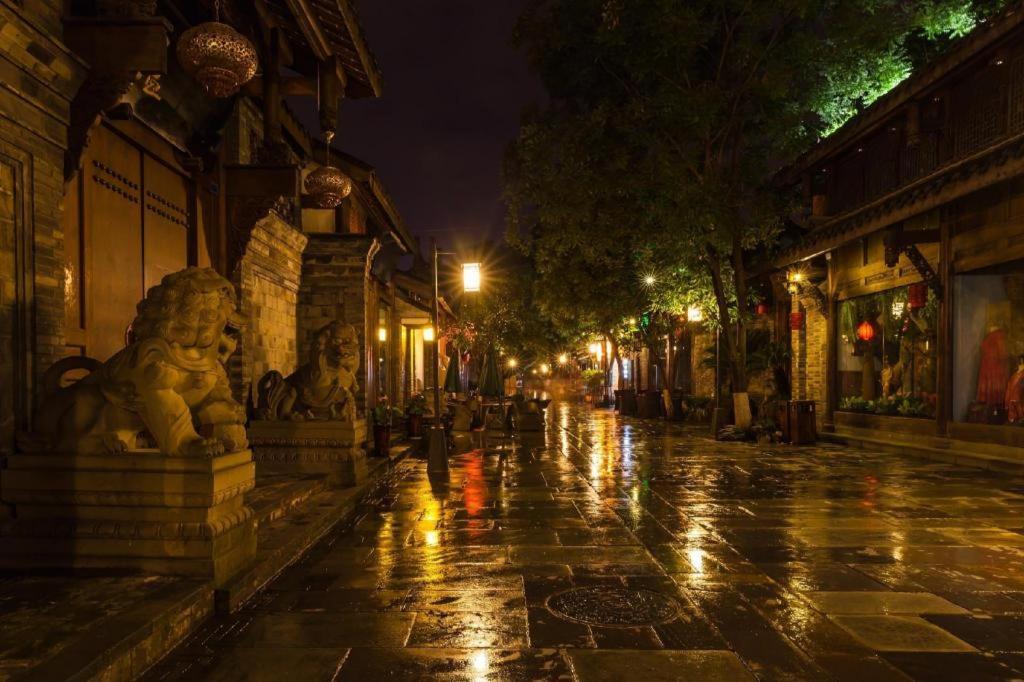 Chengdu Taihe International Hotel Exterior photo